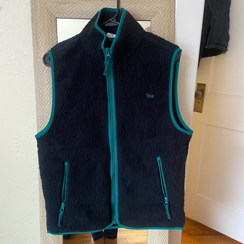 Aritzia Navy and Teal Fleece Vest
